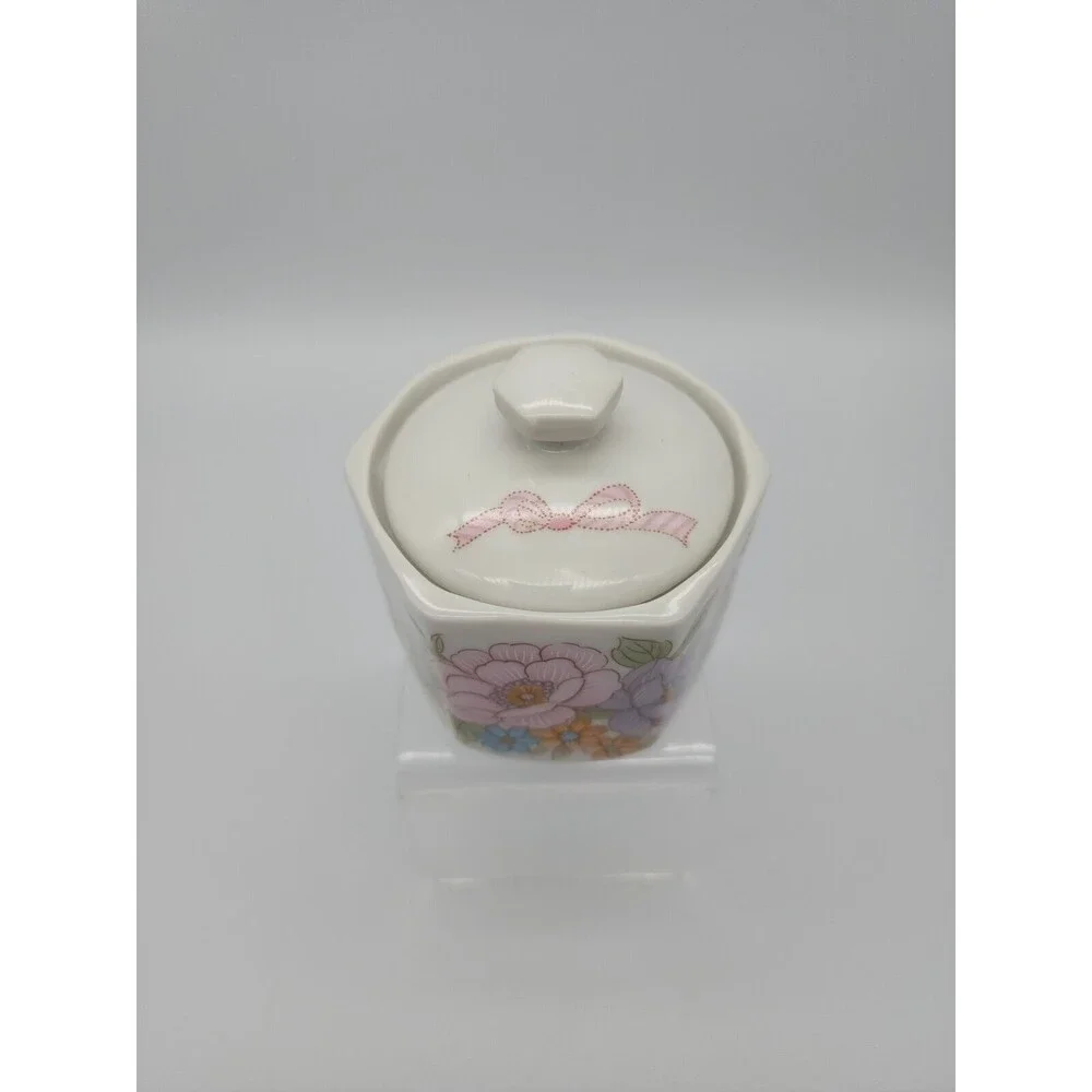 Vintage Covered Candle Japan Floral Design NEW!  Peach candle!  Gift Idea!